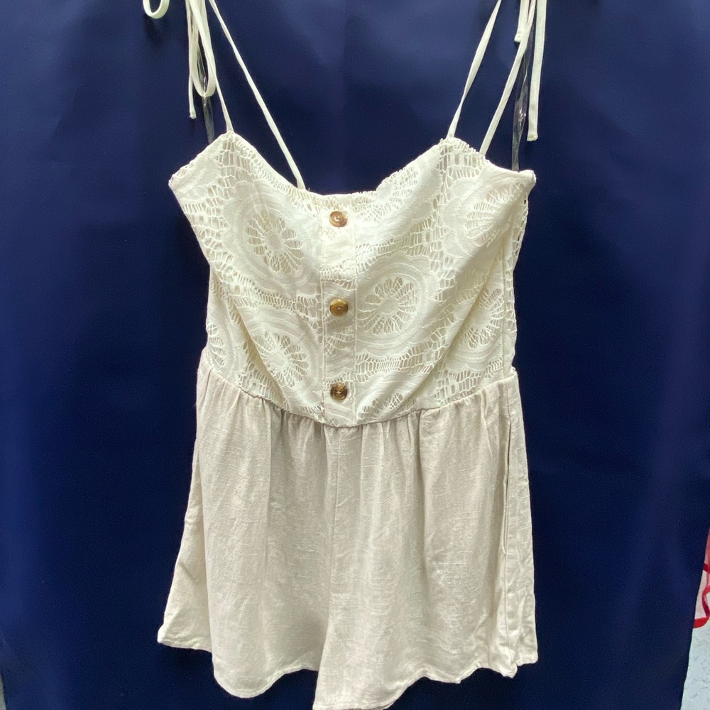 Speechless Cream Lace Buttoned Top